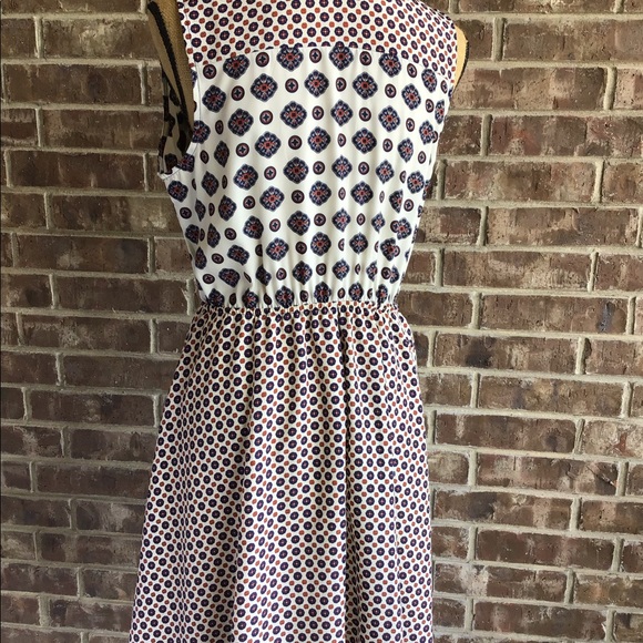 Maison Jules Medallion Print Dress - Picture 5 of 7